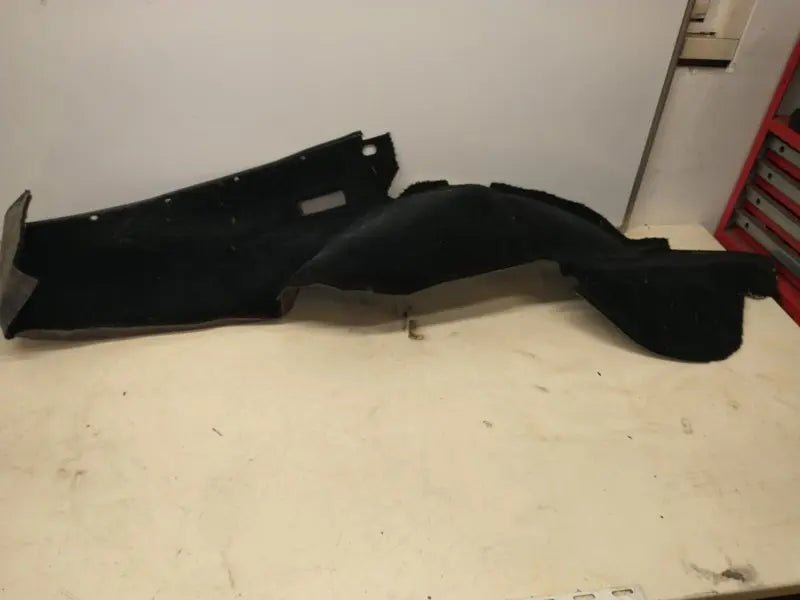 Porsche 944 bekleding achterbak zijkant - bestuurderszijde - zwart - 928-944parts