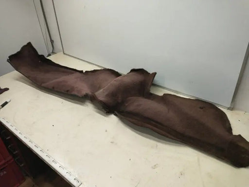 Porsche 944 bekleding achterbak zijkant - passagierszijde - bruin (verkleurd) - 928-944parts