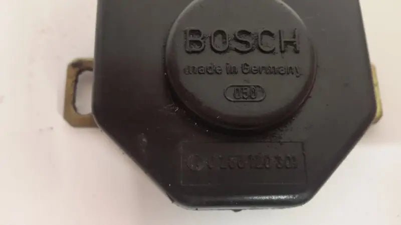 Porsche 944 Gasklep positie sensor 3 pins - 928-944parts