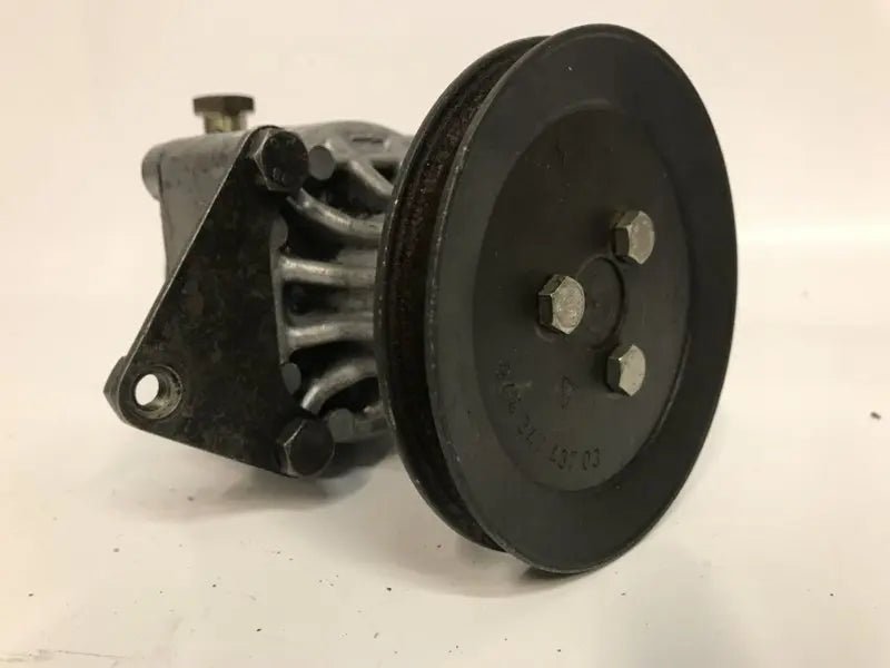 Porsche 944 Oliepomp stuurbekrachtiging - gereviseerd (bij inruil 125 euro retour) - 928-944parts