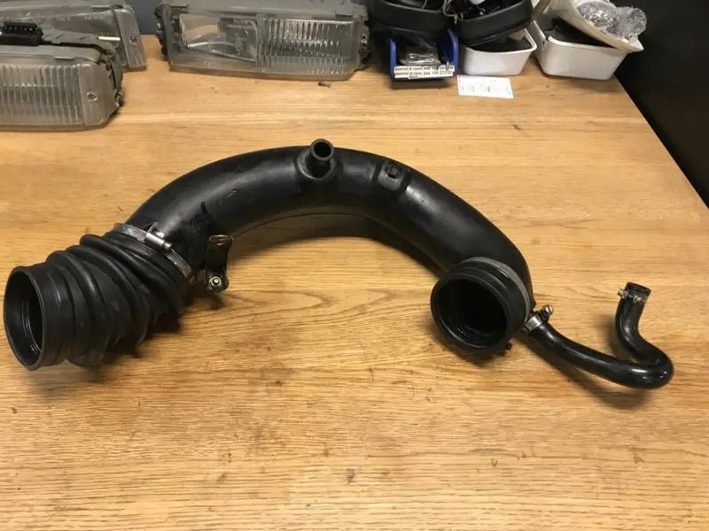 Porsche 944 S2 Luchttoevoer slang - 928-944parts