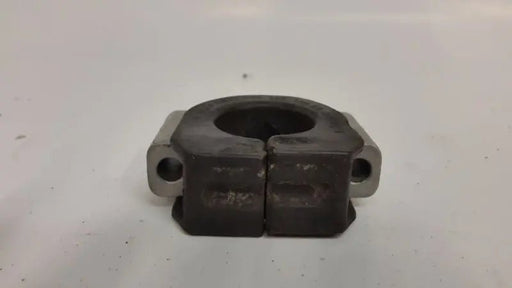 Porsche 944 Stuurhuis bevestigingsbeugel - 928-944parts