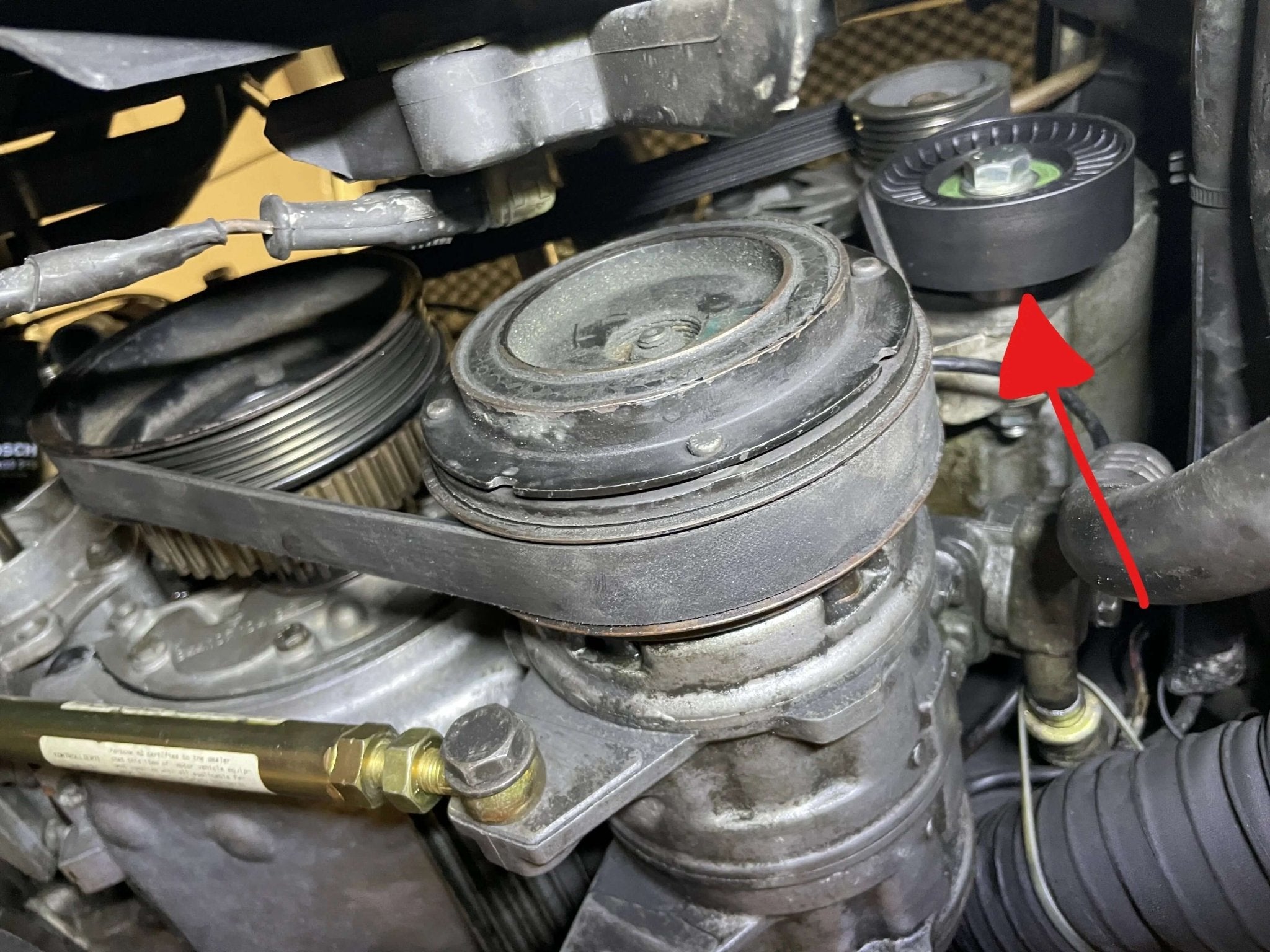 Porsche 944/968 extra looprol multiriem modificatie (airco) - 928-944parts