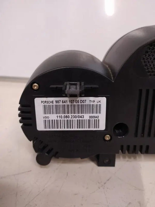 Porsche 987 - instrumenten cluster UK - 928-944parts