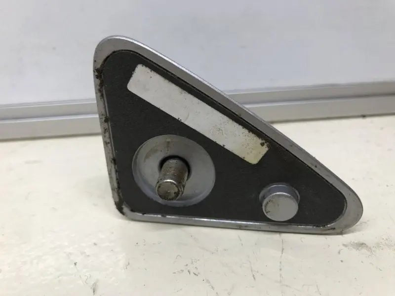 Porsche 987/997 - driehoekje deur steun - links - 928-944parts