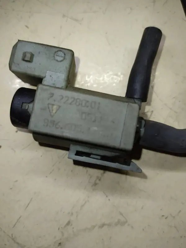 Porsche - vacuum klep - 928-944parts